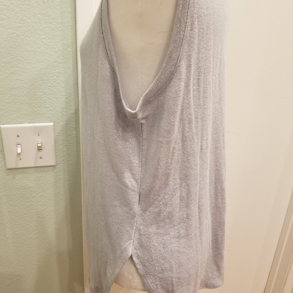 🌸Banana Republic Silver/Sparkle Tank Top NWT - Picture 2 of 6